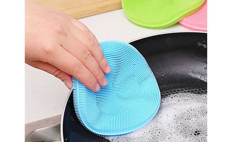 Почему губки для мытья посуды разных цветов, чем разноцветные изделия в упаковке отличаются друг от друга?