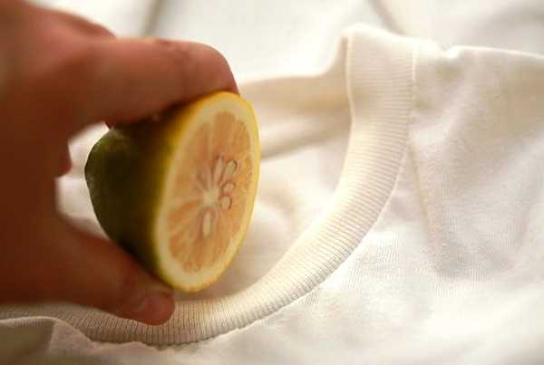 Как отстирать яблоко с одежды и отмыть руки от этого фрукта