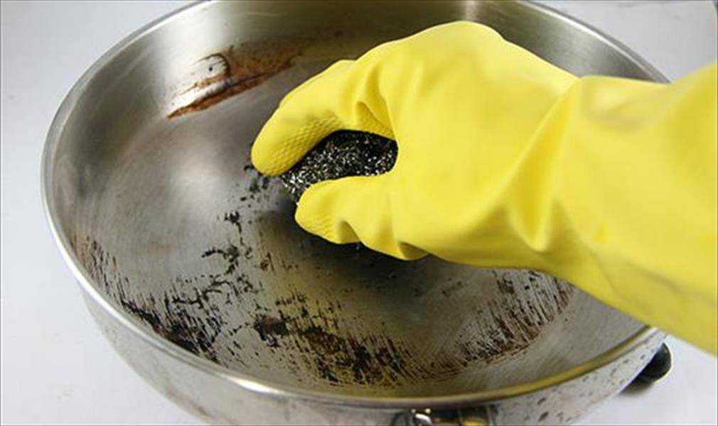 Как отмыть духовку от жира и нагара - 5 рабочих способов