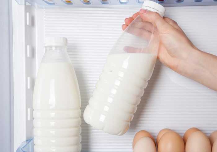 Важные условия, или сколько хранится козье молоко в холодильнике
