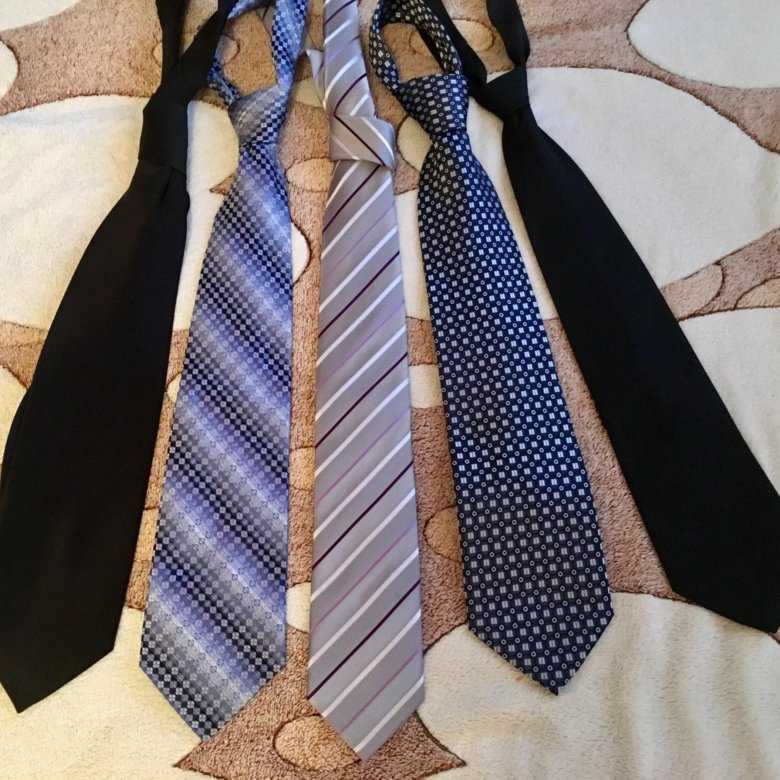 Несложные инструкции, как стирать мужской и женский галстук