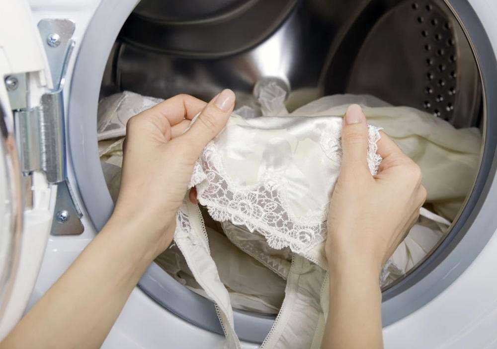 Как стирать лифчик в стиральной машине: правильно на каком режиме бюстгальтер с косточками, пушапом, можно ли часто, руками белый, нужно ли после покупки