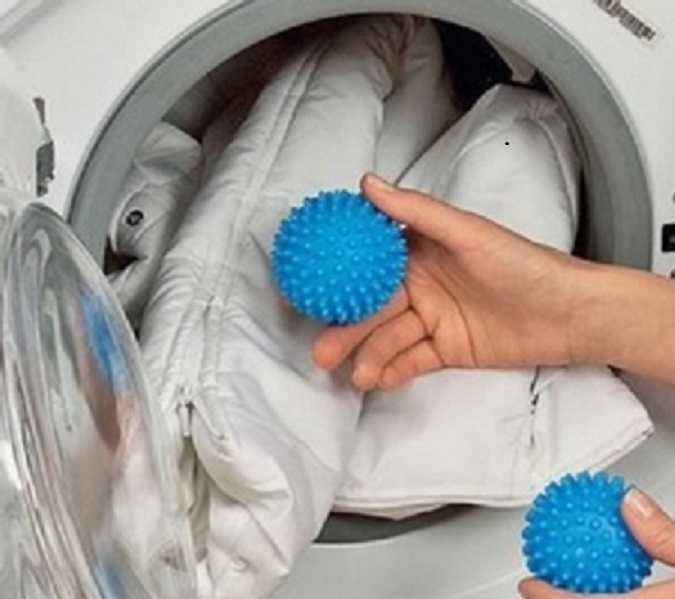 Как стирать холлофайбер в стиральной машине и вручную