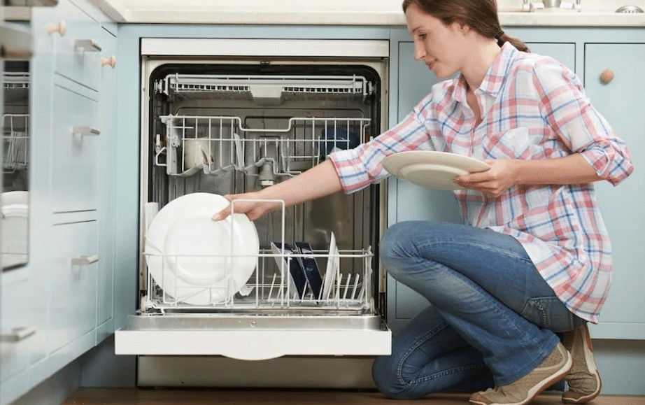Как убрать запах из посудомоечной машины? как устранить неприятный запах в посудомойке? почему посуда пахнет канализацией после мойки?