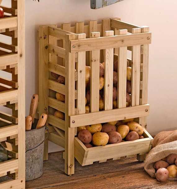 Достоинства и недостатки, самостоятельное изготовление деревянных ящиков для хранения овощей