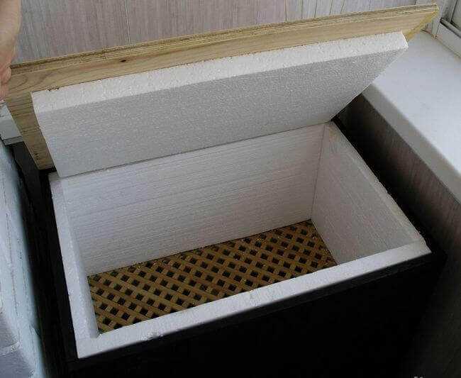 Как сделать ящик для хранения картофеля на балконе
