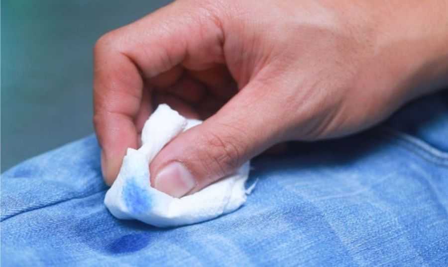 Советы и рекомендации, как удалить краску эмаль с одежды в домашних условиях
