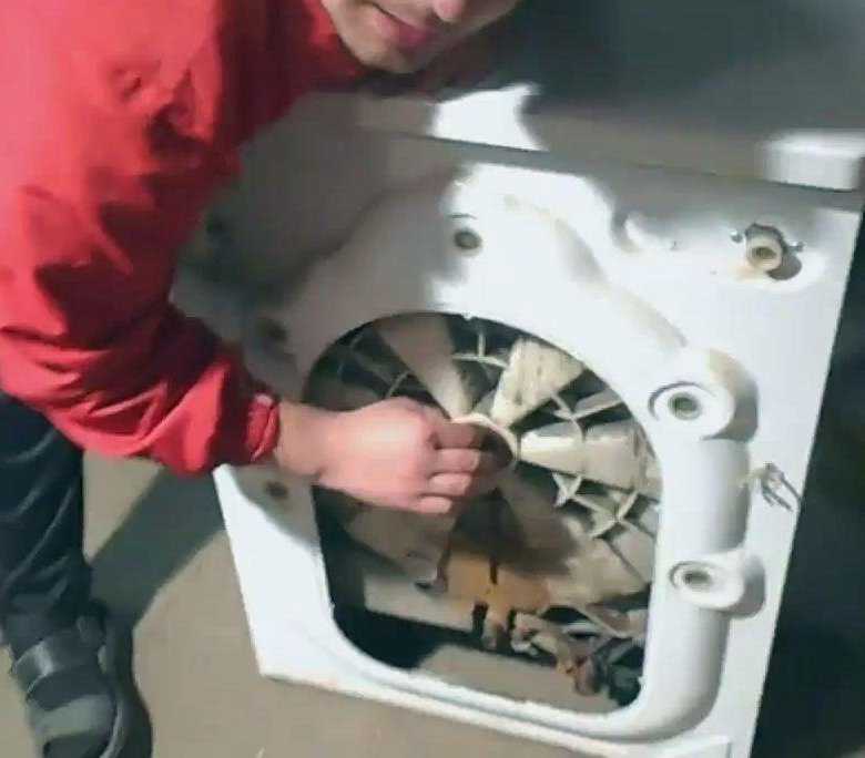 Как разобрать стиральную машину hotpoint-ariston? как снять верхнюю крышку и барабан стиральной машины?