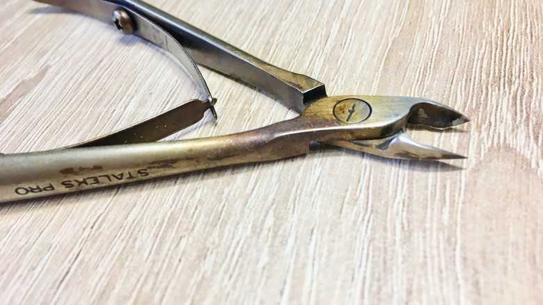 Как убрать ржавчину с ножа: чем очистить лезвие, как избавиться от ржавых пятен, восстановить поверхность и защитить ее?