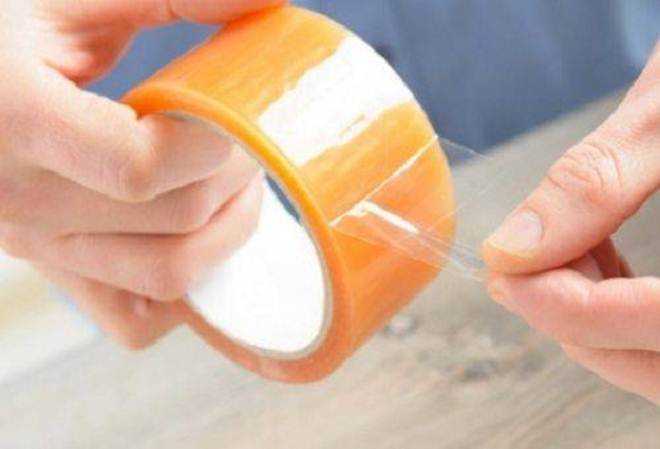 Несложные способы, как убрать клей от наклейки с пластика