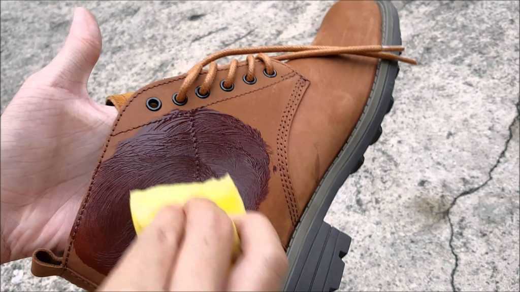 Как ухаживать за обувью из нубука: секреты, первичная обработка
