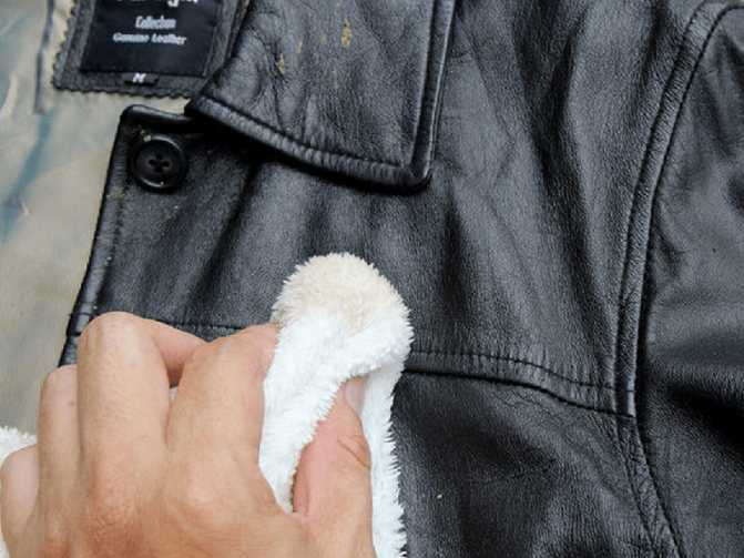 Чем можно оттереть мазут с куртки в домашних условиях