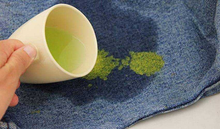 Как и чем отстирать зеленку с ткани одежды в домашних условиях