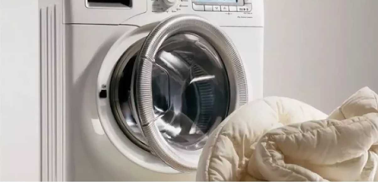 Как постирать ватное одеяло в домашних условиях: вручную и в машинке