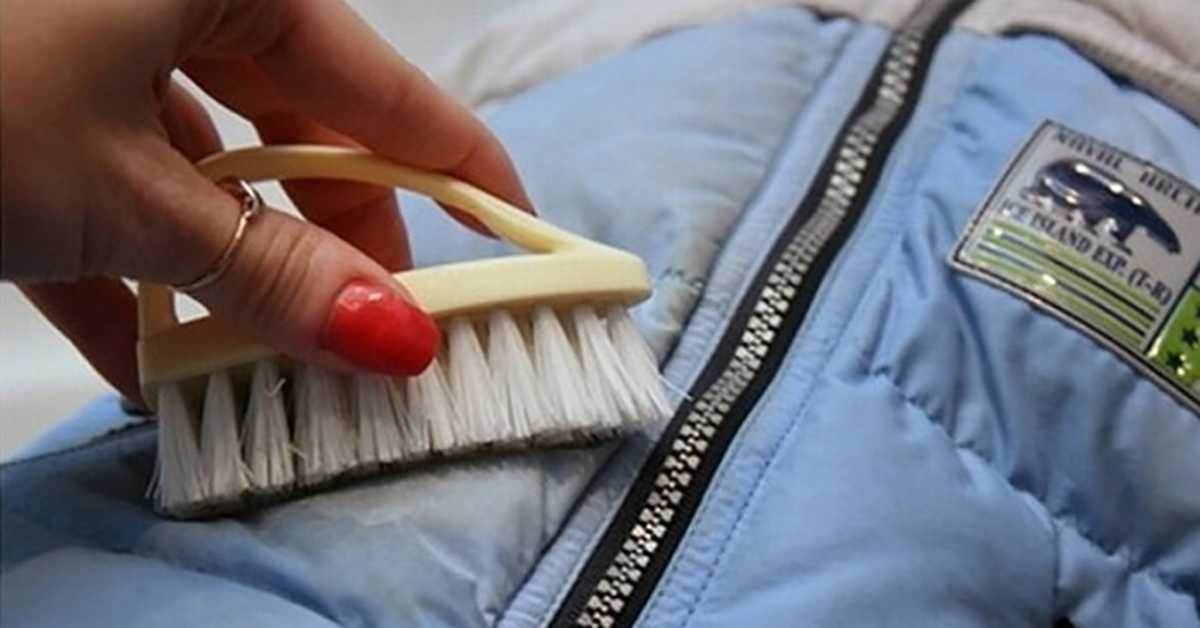 Как и чем отстирать масляное пятно со штанов: проверенные способы