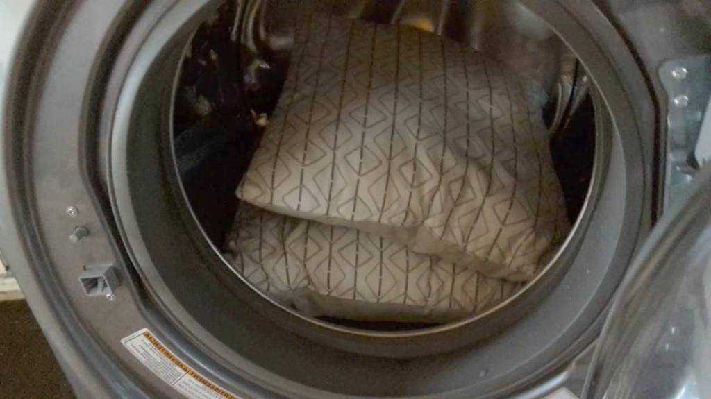 Как стирать бамбуковые подушки в стиральной машине?