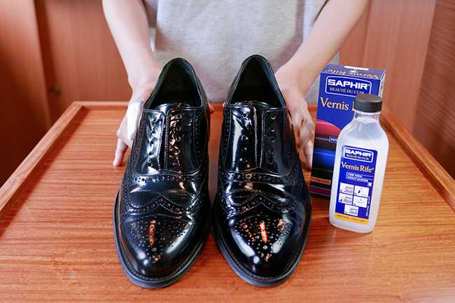 Как ухаживать за лакированной обувью: чистка и восстановление