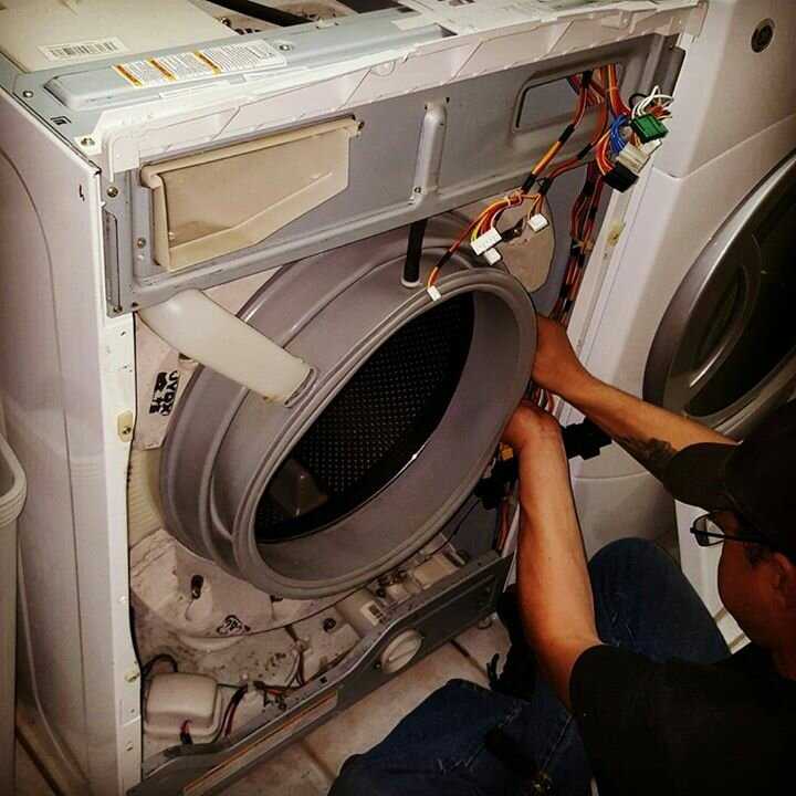 Замена ремня на стиральной машине бош: как определить, что нужно поменять деталь на стиралке bosch, какова ее стоимость, как снять, одеть новый?