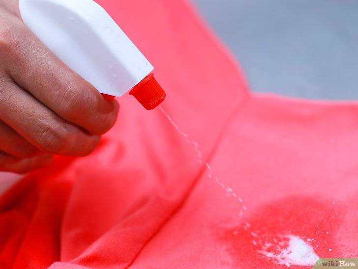 Как вывести пятно от масла с одежды