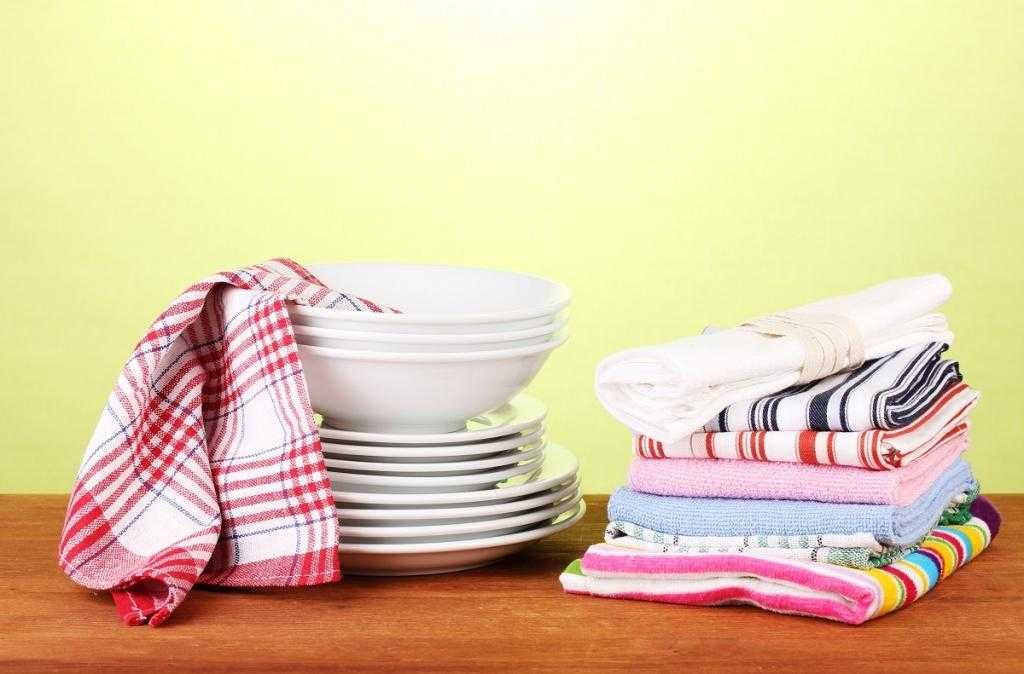 Как отстирать кухонные полотенца от застарелых жирных пятен и запаха
