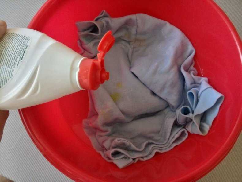 Как вывести жирное пятно с одежды: проверенные способы