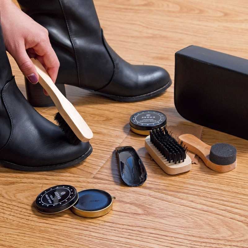 Что нужно знать о правилах чистки кожаной обуви в домашних условиях