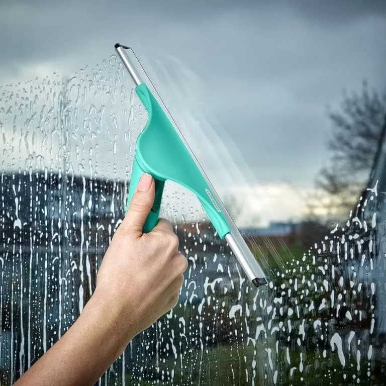 Топ 20 способов помыть окна без разводов и надолго сохранить чистыми