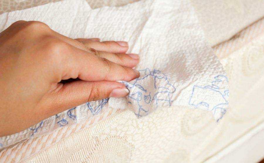 Как отстирать грязное постельное белье