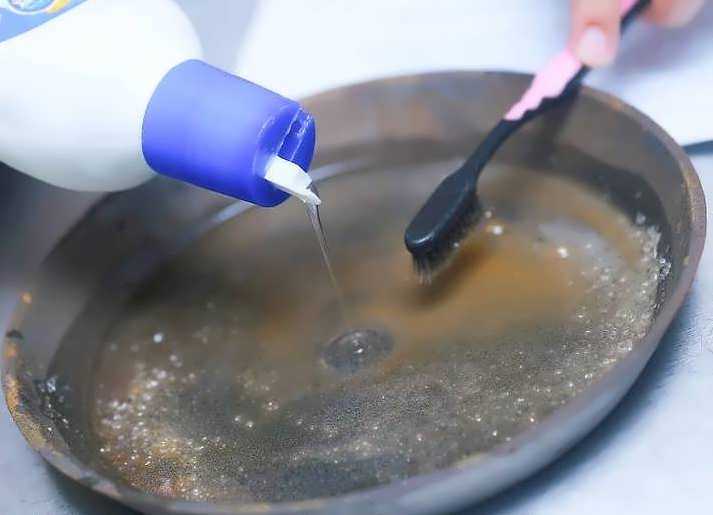 Как очистить инструмент от ржавчины в домашних условиях: как убрать подручными средствами, удалить пятна бытовой химией?