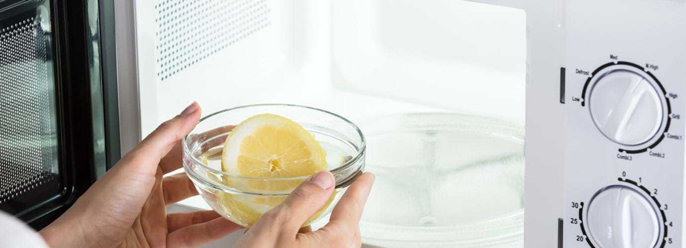 Как почистить, отмыть микроволновку от жира лимоном, уксусом и содой