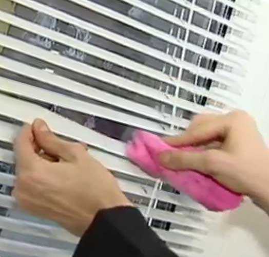 Вертикальные жалюзи: как стирать не снимая, чем мыть, как разобрать для чистки