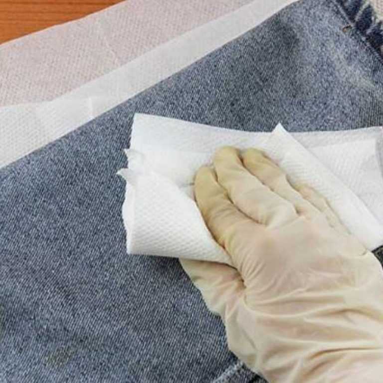 Методы легкого удаления пятен засохшей старой крови на одежде