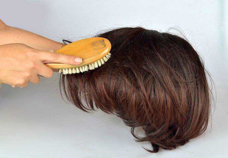 Как стирать парики из искусственных волос в условиях дома: уход за париком