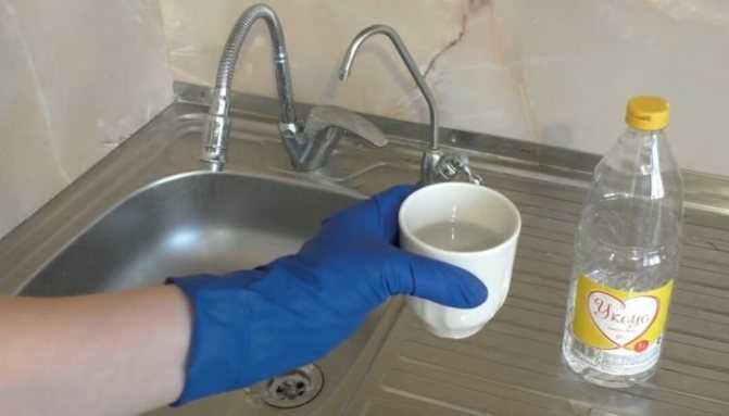 Чем очистить акриловую ванну в домашних условиях от грязи и желтых пятен, известкового и мыльного налета, желтизны?