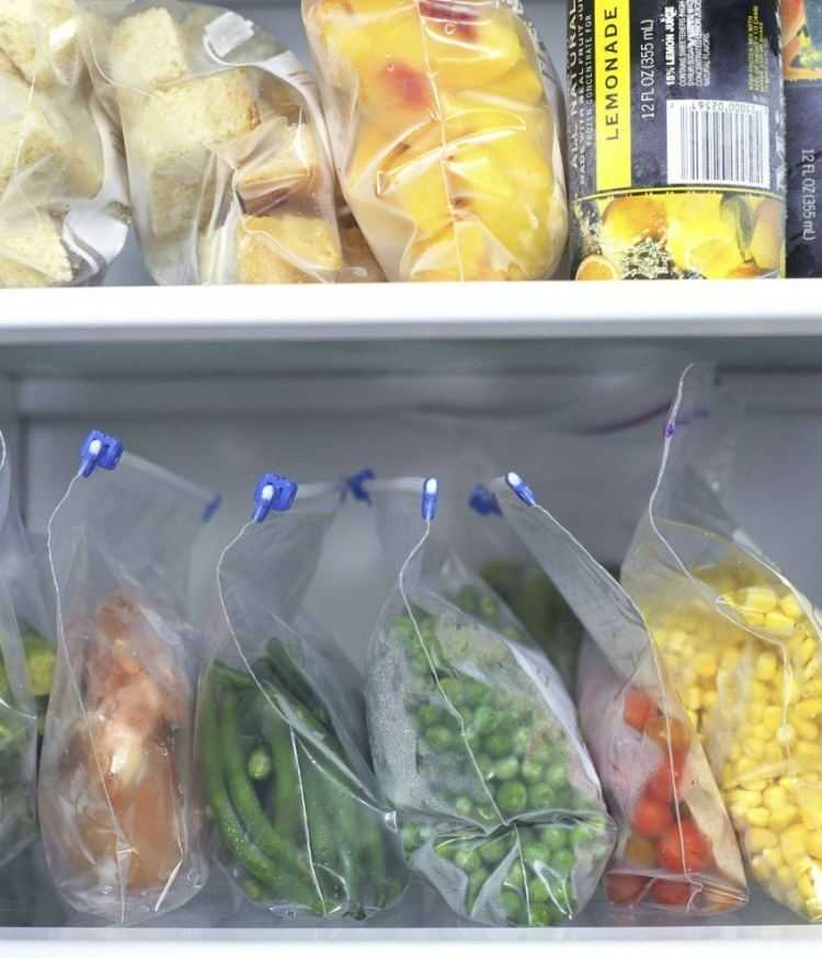 Как хранить пекинскую капусту в домашних условиях: свежей в холодильнике, можно ли замораживать на зиму, каков срок хранения овоща?