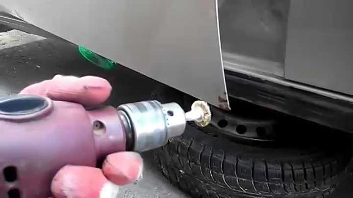 Как зачистить ржавчину на машине: чем обрабатывать перед покраской