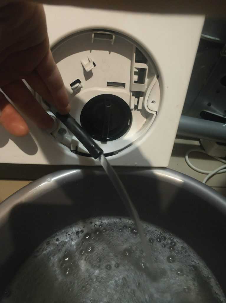Как понять, от чего стиральная машина самсунг не сливает воду и самостоятельно все исправить?