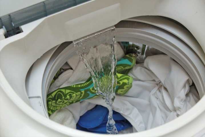 Стиральная машина индезит не греет воду: основные причины, почему не нагревается при стирке, способы устранения неполадок стиралки indesit