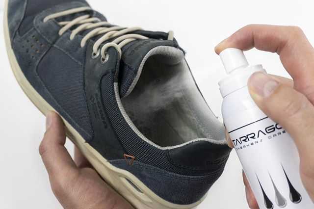 Как убрать запах из обуви в домашних условиях: методы выведения и устранения