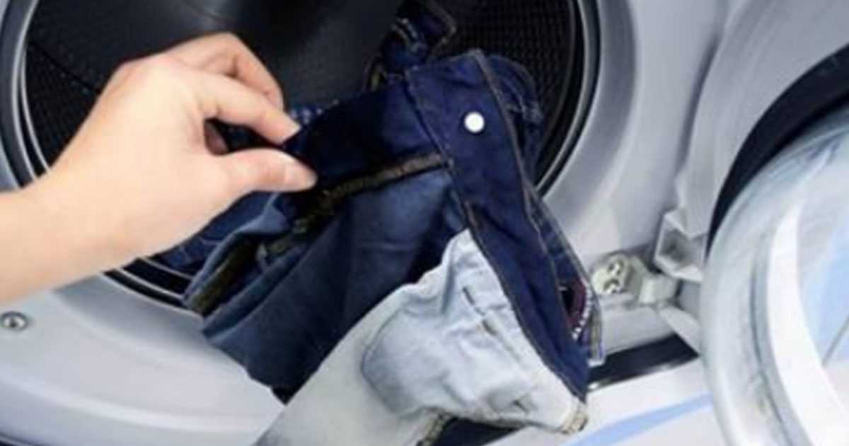 Что делать, если растянулись джинсы? как их правильно постирать, чтобы сели?