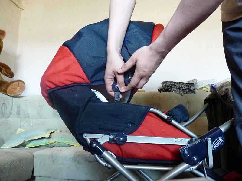 Советы и рекомендации, как постирать детскую коляску в домашних условиях
