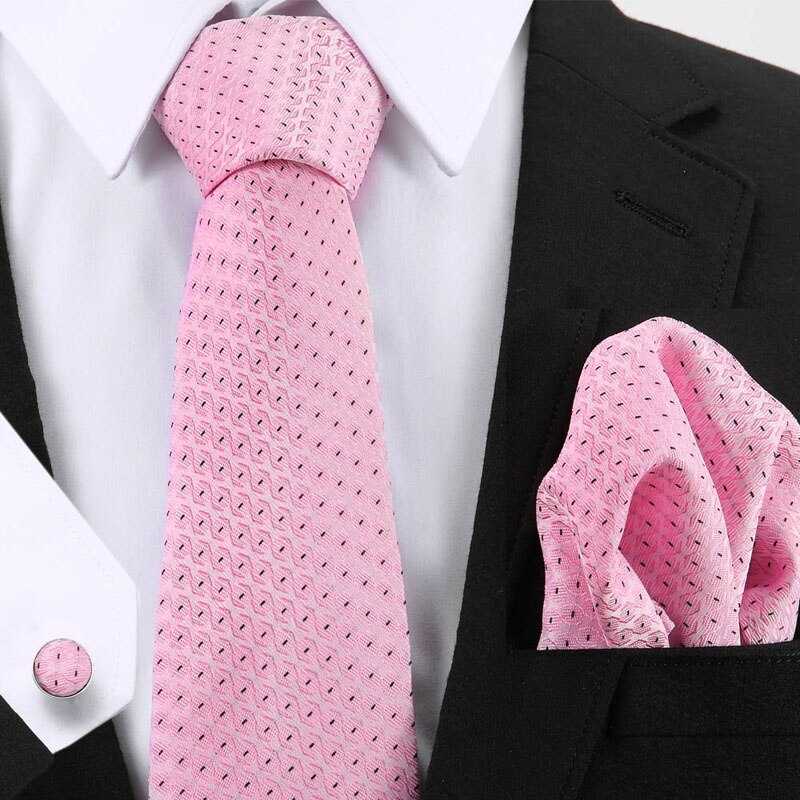 Самый лучший способ стирать галстук в домашних условиях