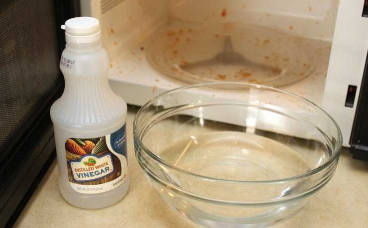 Как отмыть микроволновку внутри от жира уксусом: быстрый способ в домашних условиях, с водой, содой