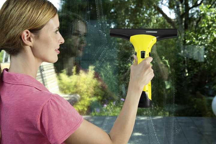 Парогенератор для мытья окон: можно ли пользоваться зимой и как мыть пароочистителем