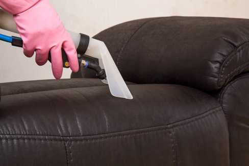 Ваниш для чистки мягкой мебели(пена, шампунь, спрей, порошок): инструкция по применению в домашних условиях