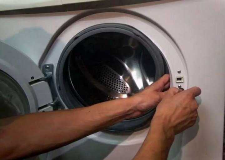 Почему не открывается стиральная машина после стирки