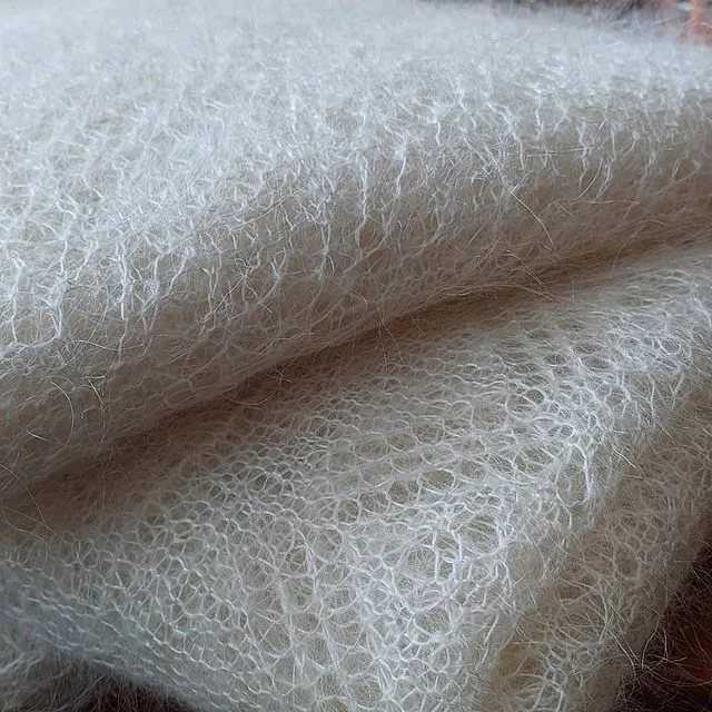 Как стирать пуховый платок в домашних условиях: в стиральной машине и вручную