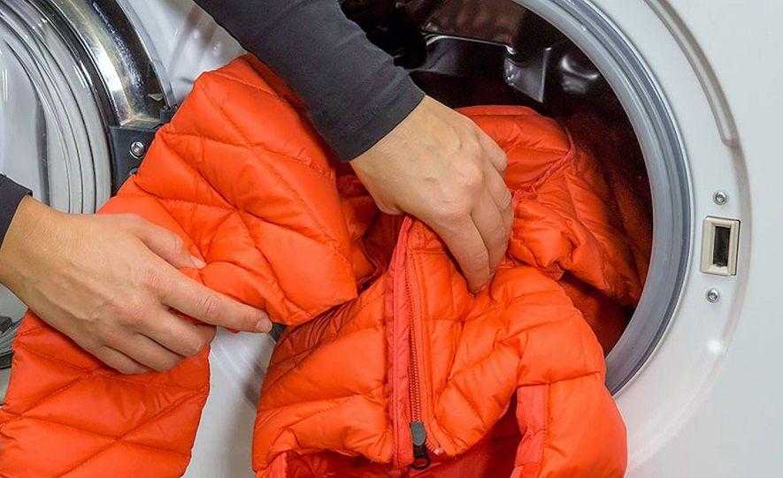 Как постирать лыжную куртку в стиральной машине. как постирать горнолыжный костюм. на что обратить внимание