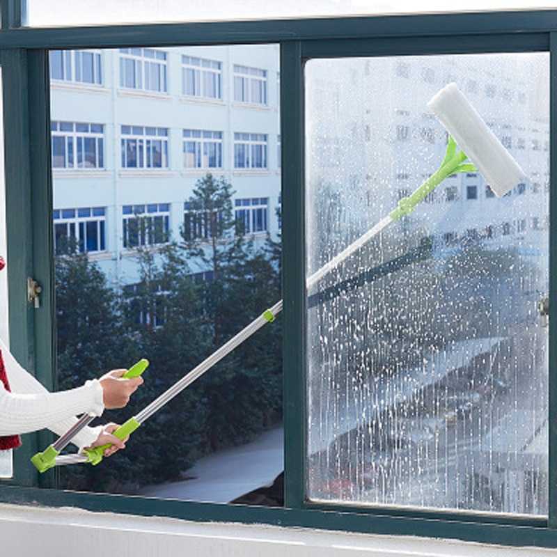 Как мыть окна на высоких этажах со стороны улицы