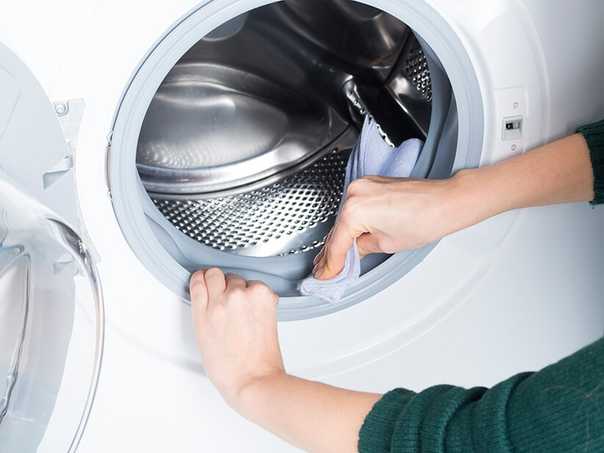 Простая инструкция, как почистить сливной фильтр в стиральной машине электролюкс